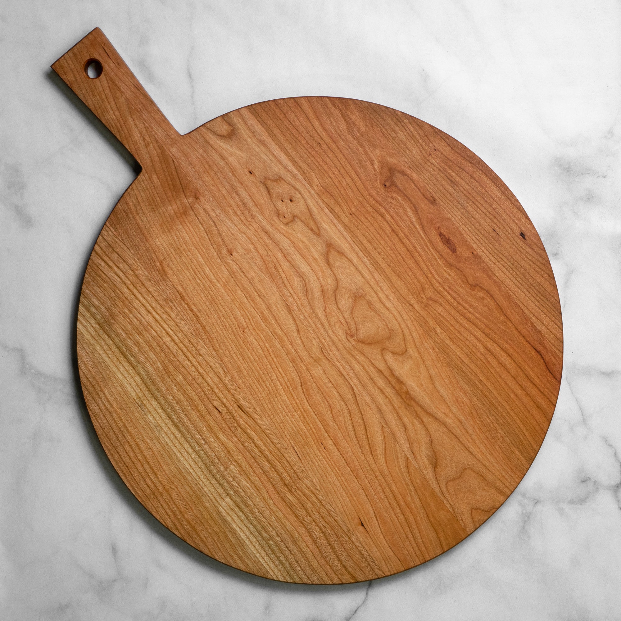 Round Serving Board with handle - Image 4