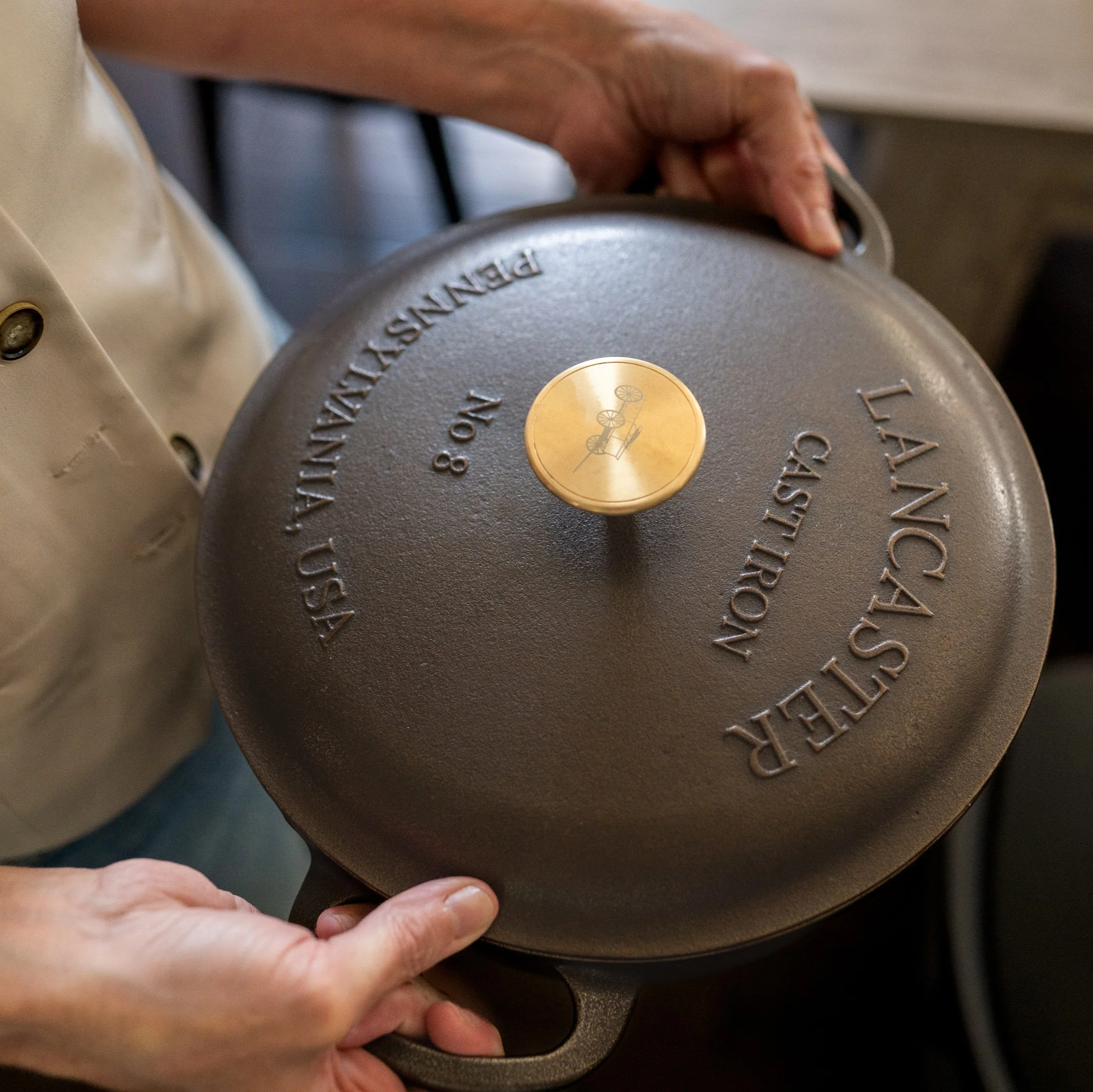 5 Quart Dutch Oven - Image 4